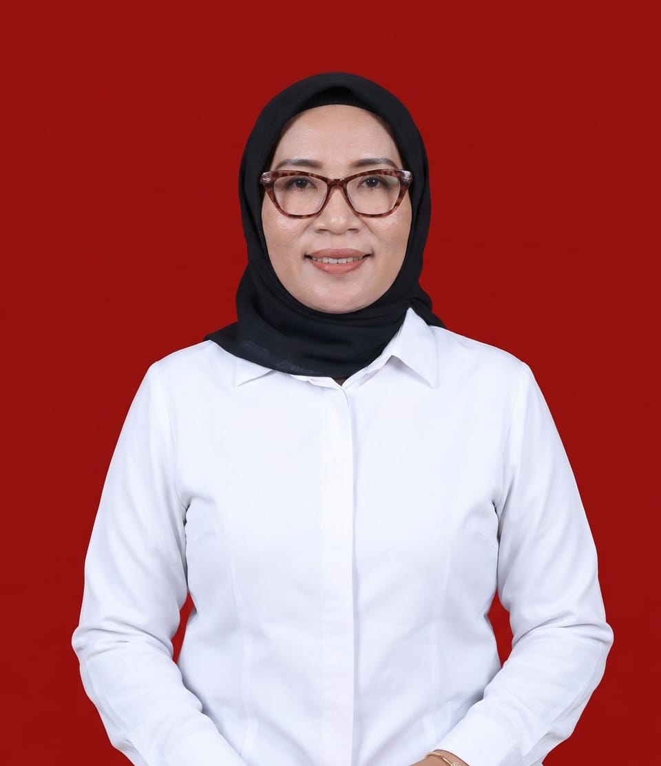  Vina Mardiana, S.E. 