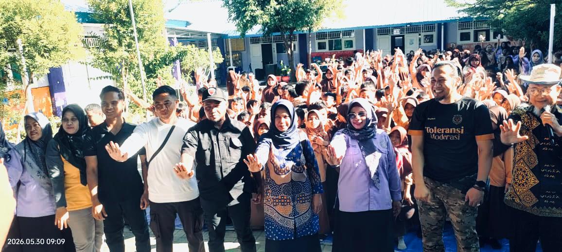 Bidang PPA DP2KBP3A Sumbawa dan Densus 88 AT Polri Berikan Sosialisasi Anti Kekerasan, Bullying, dan Pencegahan Paham Radikal di SD Negeri 7 Sumbawa